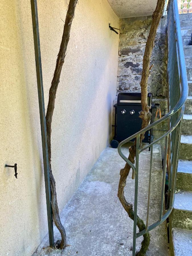 Maison Les Pieds Dans L'Eau Villefort  Exterior foto